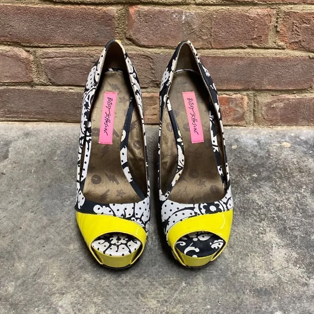 Betsey Johnson Black-White-Yellow Peep Toe Platform Stiletto Heels Size 8.5 - Picture 3 of 12